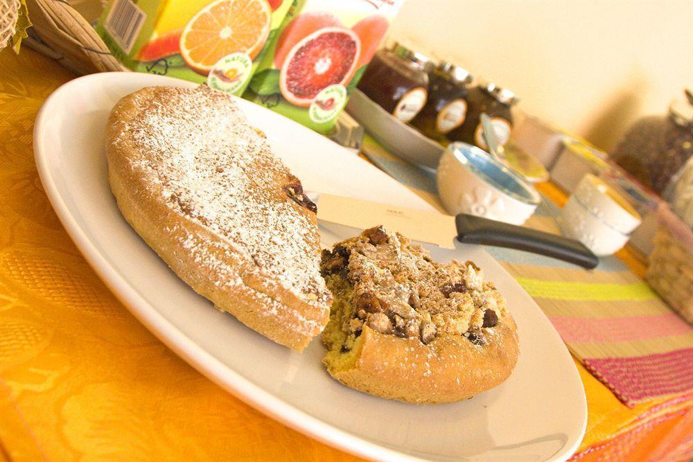 לורטו Locanda Del Picchio מראה חיצוני תמונה