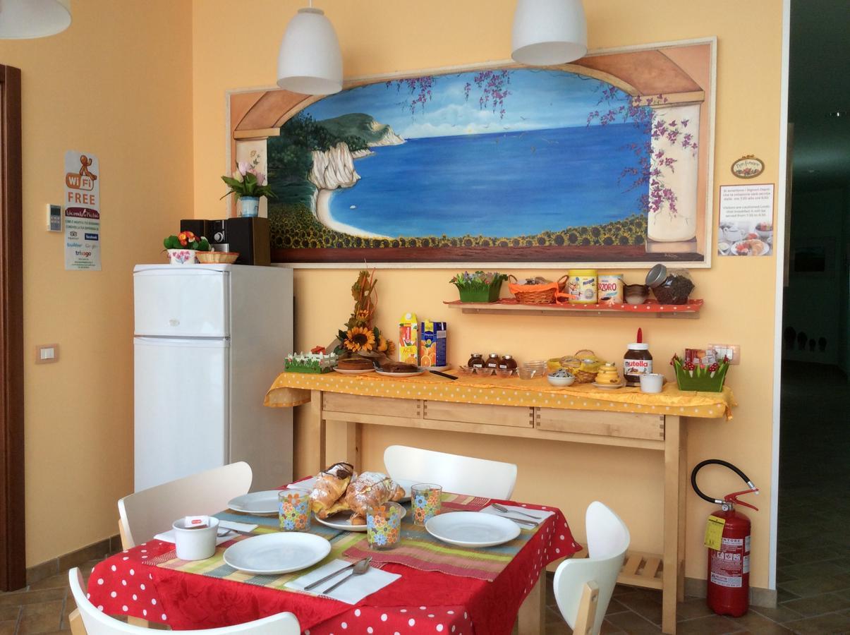 לורטו Locanda Del Picchio מראה חיצוני תמונה