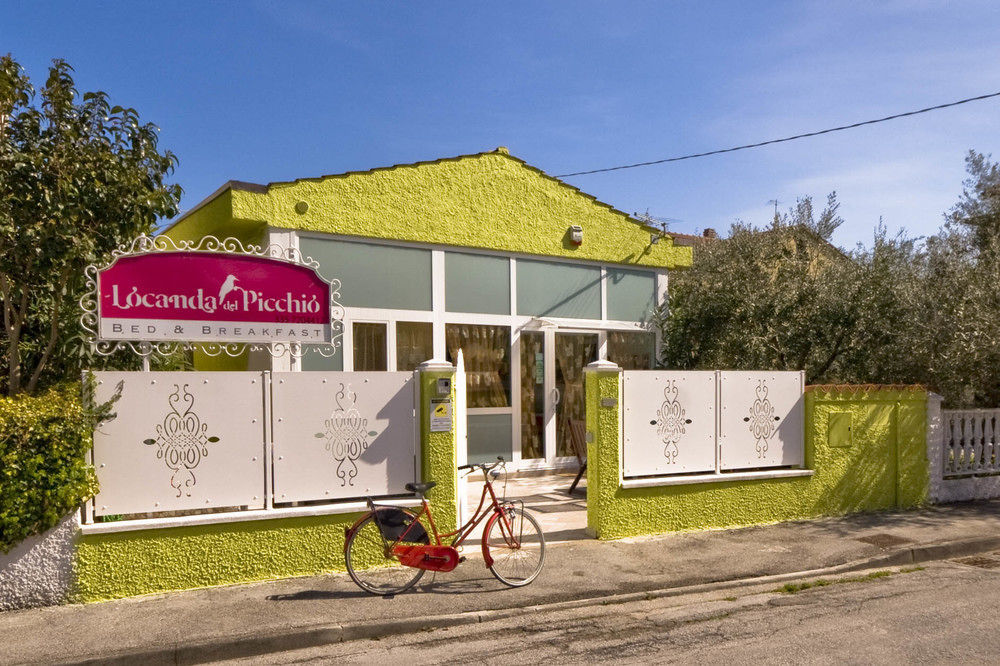 לורטו Locanda Del Picchio מראה חיצוני תמונה